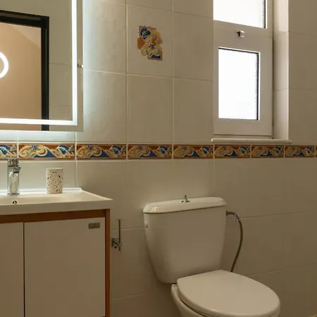 Aether Modern In Ialyssos Apartamento